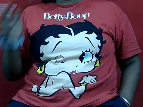 Snapshot of NORA_ chatting on October 28, 11:36 am NORA online show from October 28, 11:36 am