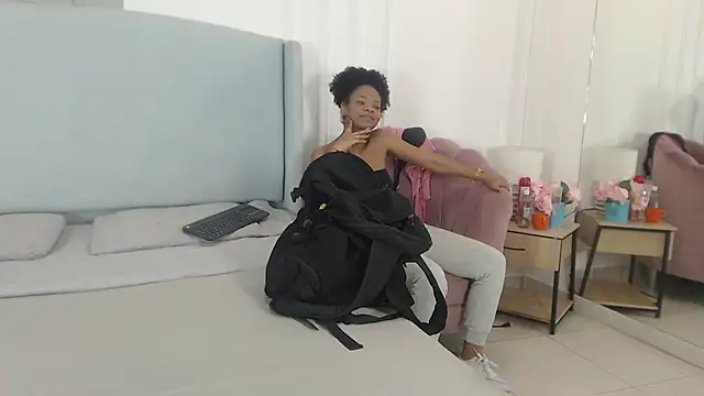 ChantalGarner online show from February 5, 1:16 pm