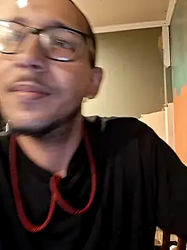 ThrowedWorldWide online show from December 2, 12:27 am