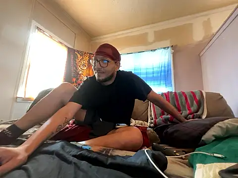 ThrowedWorldWide online show from January 10, 3:58 pm