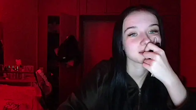 Emilia Light online show from March 24, 6:02 pm