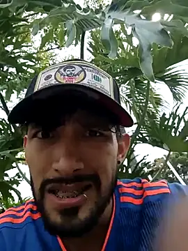 Snapshot of kingbickcockDn chatting on October 20, 6:52 pm kingbickcockDn online show from October 20, 6:52 pm