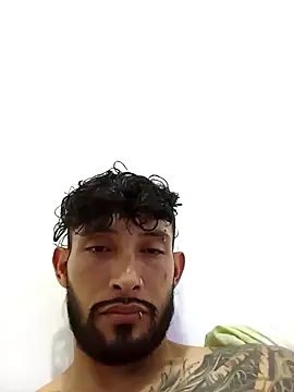 Snapshot of kingbickcockDn chatting on October 28, 3:43 am kingbickcockDn online show from October 28, 3:43 am