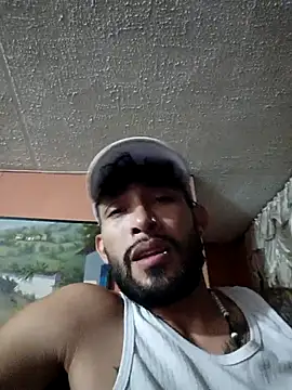 Snapshot of kingbickcockDn chatting on October 31, 7:31 am kingbickcockDn online show from October 31, 7:31 am