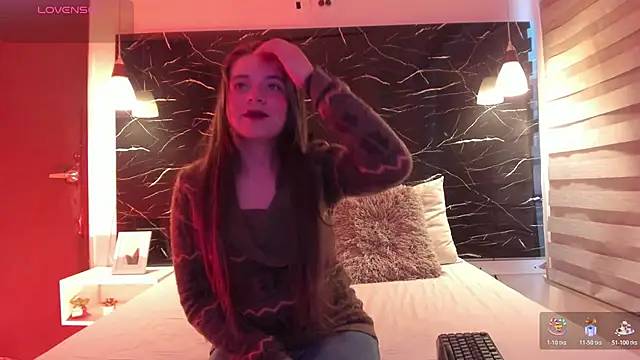 ZOE LE online show from March 3, 11:38 am