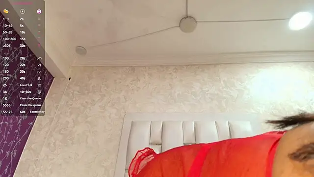 Layla lell online show from March 10, 12:54 pm