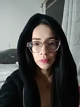 YaraDuartee online show from July 10, 12:04 am