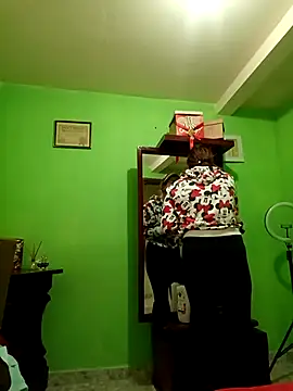 VANESSA  01 online show from December 18, 12:00 pm