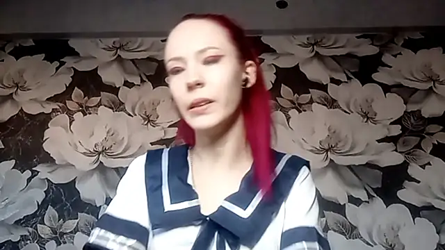 LiaCusson online show from September 27, 3:11 am