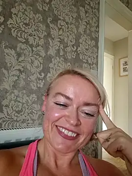 demidelightfulxx online show from September 29, 1:16 pm