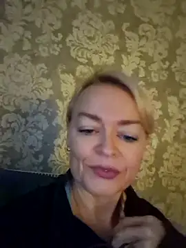 demidelightfulxx online show from October 10, 6:56 am