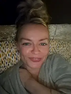 demidelightfulxx online show from October 20, 9:04 pm