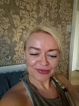 demidelightfulxx online show from November 4, 8:35 am