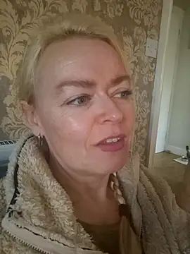 demidelightfulxx online show from November 9, 8:45 am