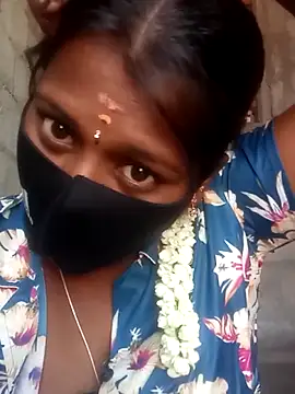 Snapshot of Tamil_Hot_Sandy chatting on October 31, 6:03 am Tamil Hot Sandy online show from October 31, 6:03 am