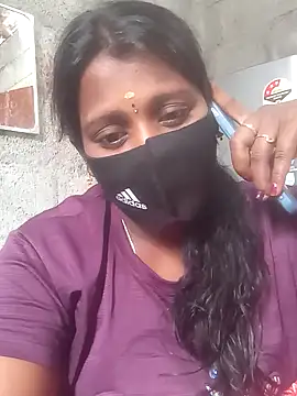 Snapshot of Tamil_Hot_Sandy chatting on November 11, 5:07 am Tamil Hot Sandy online show from November 11, 5:07 am