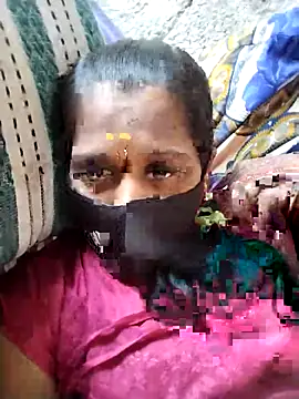 Snapshot of Tamil_Hot_Sandy chatting on November 13, 5:50 am Tamil Hot Sandy online show from November 13, 5:50 am