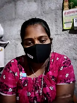 Snapshot of Tamil_Hot_Sandy chatting on November 29, 3:15 pm Tamil Hot Sandy online show from November 29, 3:15 pm