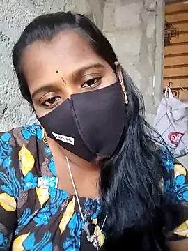 Snapshot of Tamil_Hot_Sandy chatting on December 19, 5:58 am Tamil Hot Sandy online show from December 19, 5:58 am