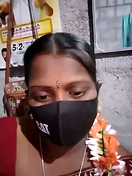 Snapshot of Tamil_Hot_Sandy chatting on February 4, 4:57 pm Tamil Hot Sandy online show from February 4, 4:57 pm