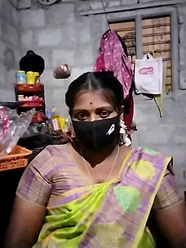 Snapshot of Tamil_Hot_Sandy chatting on February 8, 4:54 pm Tamil Hot Sandy online show from February 8, 4:54 pm