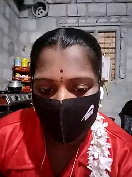 Snapshot of Tamil_Hot_Sandy chatting on February 10, 4:55 pm Tamil Hot Sandy online show from February 10, 4:55 pm