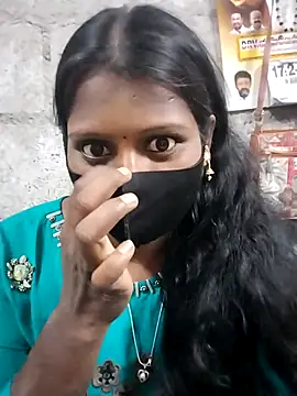 Snapshot of Tamil_Hot_Sandy chatting on February 17, 5:19 pm Tamil Hot Sandy online show from February 17, 5:19 pm