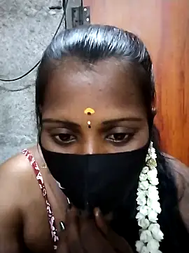 Snapshot of Tamil_Hot_Sandy chatting on February 23, 6:16 pm Tamil Hot Sandy online show from February 23, 6:16 pm