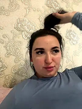 LoveMiQueen1 online show from October 4, 1:20 pm