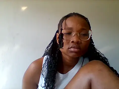 Snapshot of SugarSpiceXXX chatting on October 21, 6:36 am SugarSpiceXXX online show from October 21, 6:36 am