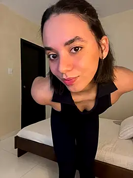 Capricho 01 online show from October 20, 12:38 pm