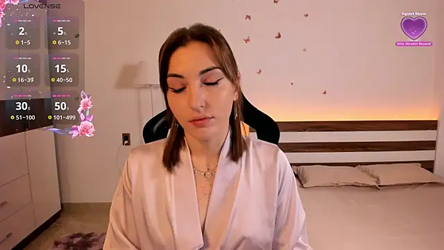 AmyVilvet  online show from October 21, 9:26 pm