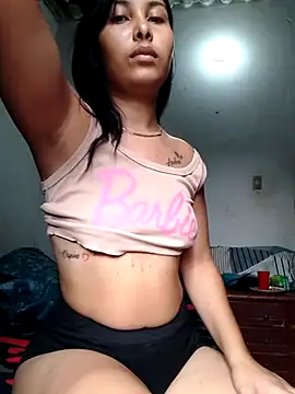 mommy-hot-valeria online show from April 10, 2:33 pm