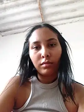 mommy-hot-valeria online show from May 23, 6:34 pm