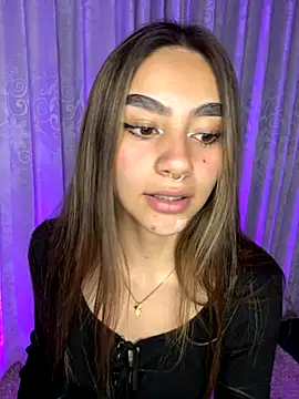 YoneViegoo online show from October 8, 4:32 am