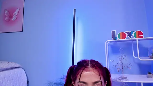 KathiaSaenz  online show from November 12, 4:13 am