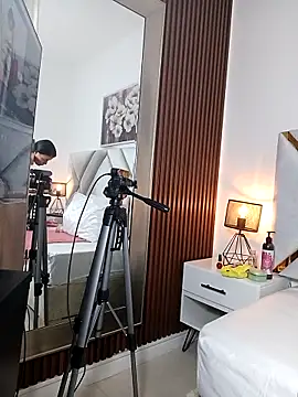 Snapshot of Sweety_Tasha chatting on October 7, 12:35 pm Sweety Tasha online show from October 7, 12:35 pm