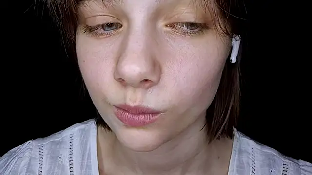 ExitedTroth online show from April 18, 7:58 pm