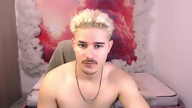 AlexPiersss online show from October 22, 7:13 pm