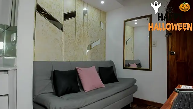 sofi laane online show from October 17, 2:48 am