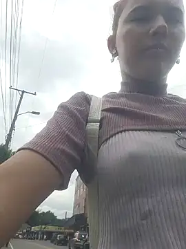 Snapshot of _TOMOE chatting on November 28, 6:21 pm TOMOE online show from November 28, 6:21 pm