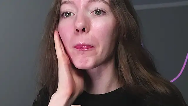 Snapshot of Why_me_stella chatting on October 14, 11:49 pm Why me stella online show from October 14, 11:49 pm