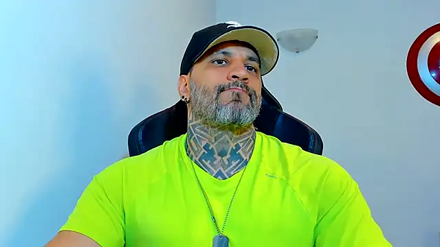 JoshRigby online show from June 20, 7:38 pm