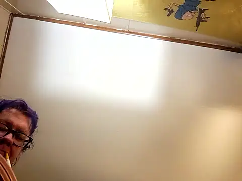 violentviolet68 online show from January 15, 7:57 am