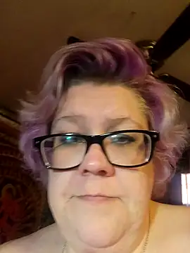 violentviolet68 online show from February 19, 2:18 am