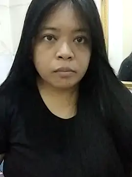 Snapshot of Yourbabysweet05 chatting on September 26, 6:28 am Yourbabysweet05 online show from September 26, 6:28 am