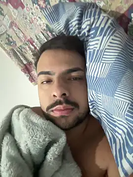 artzin2334 online show from November 6, 7:20 am