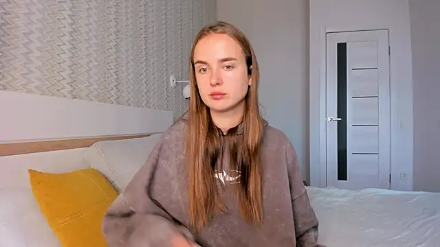 LilMary  online show from October 22, 6:02 am