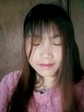 min-xinh online show from March 5, 10:06 pm