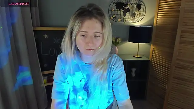 CamillaDreamer online show from February 28, 5:14 pm